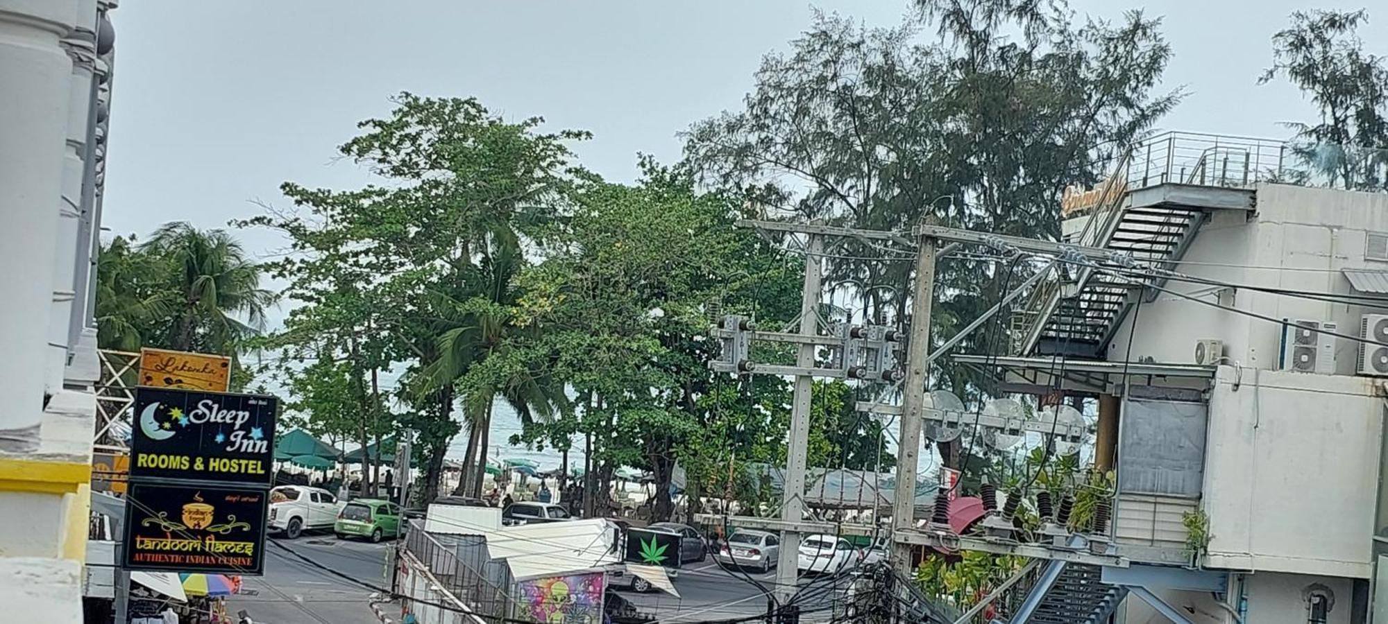 Cafe De Paris Hotel Patong ภายนอก รูปภาพ