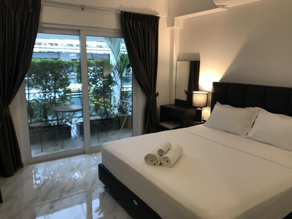 Cafe De Paris Hotel Patong ภายนอก รูปภาพ